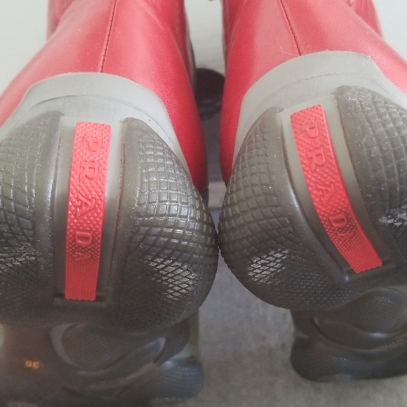 Authentic PRADA Calzature Donna Gray+Red zip boot - Picture 6 of 8